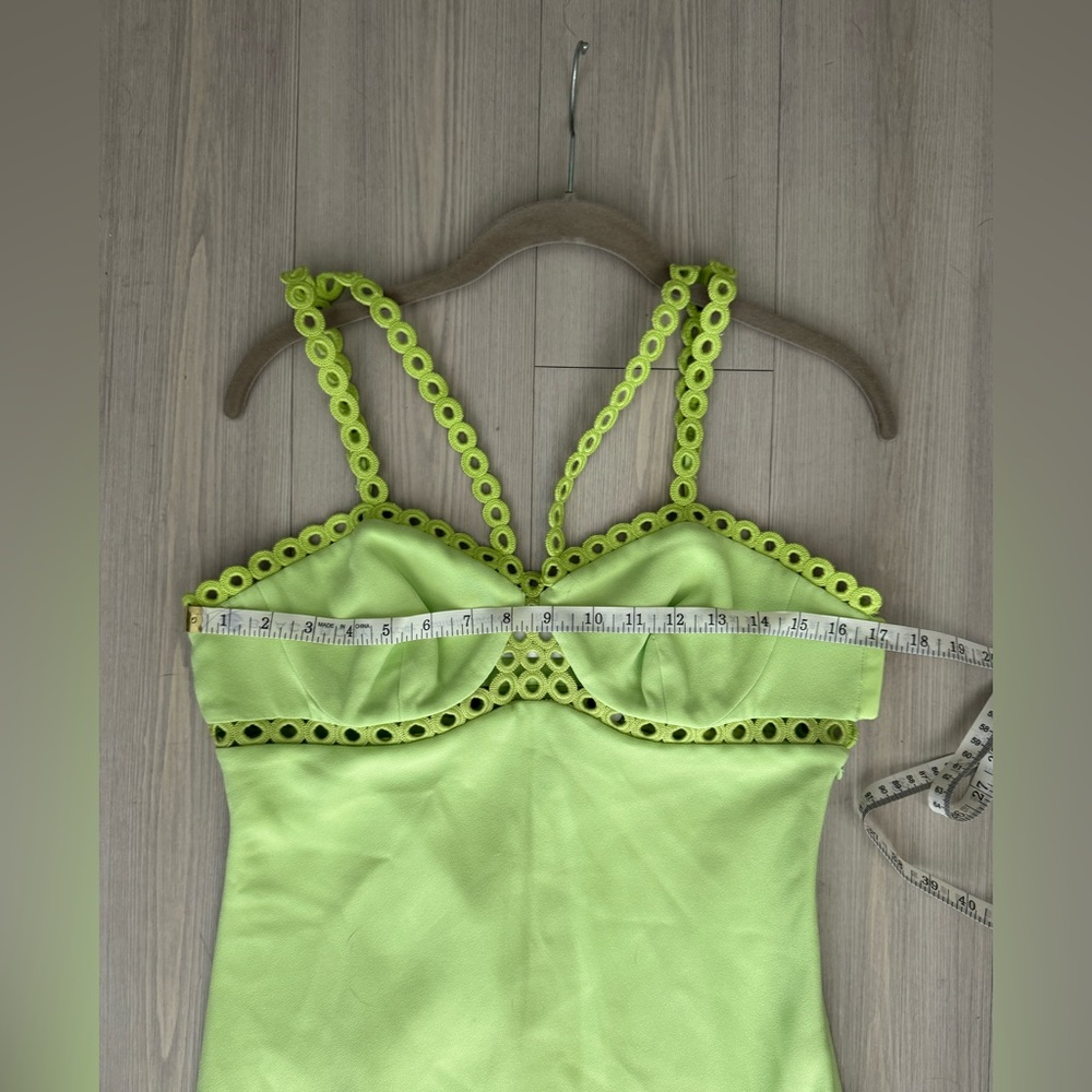 Jonathan Simkhai
Sevilla sleeveless midi dress Lime color Size 10 - Picture 12 of 14